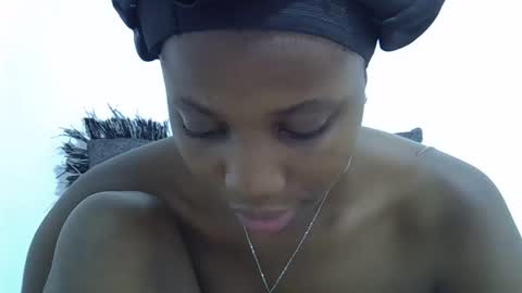 Snapshot of sexy_mayah64 chatting on April 27, 10:57 am sexy_mayah64 online show from April 27, 10:57 am
