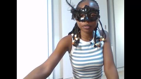 mimi online show from April 2, 11:30 am