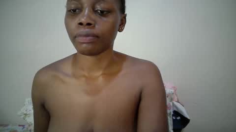 Snapshot of sexy_muna2 chatting on May 23, 10:14 pm sexy_muna2 online show from May 23, 10:14 pm