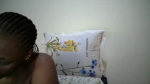 Snapshot of sexy_muna2 chatting on June 2, 10:01 pm sexy_muna2 online show from June 2, 10:01 pm