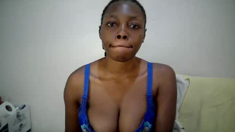 Snapshot of sexy_muna2 chatting on June 18, 4:46 am sexy_muna2 online show from June 18, 4:46 am