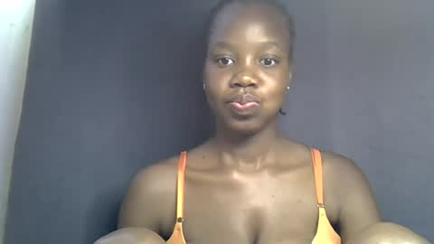 sexy_peach4 online show from June 30, 9:43 am