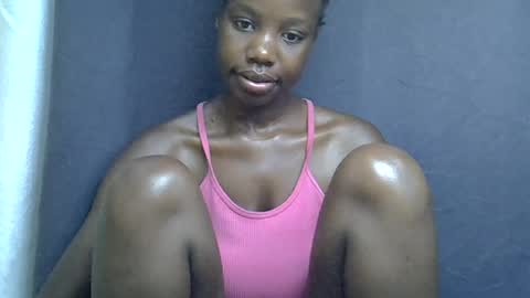 sexy_peach4 online show from July 8, 11:42 pm