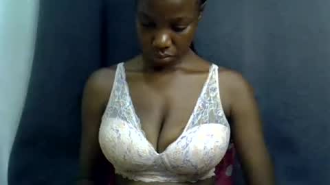 sexy_peach4 online show from July 22, 4:21 pm