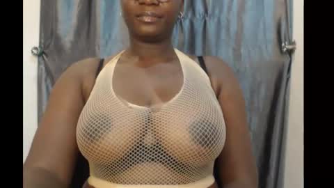 zoe online show from March 7, 7:33 pm