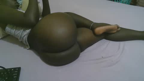 Snapshot of sexy_quincy1 chatting on February 26, 6:43 pm Sexy Quincy online show from February 26, 6:43 pm