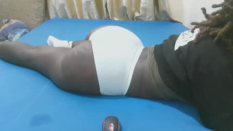 Snapshot of sexy_quincy1 chatting on March 2, 6:14 am Sexy Quincy online show from March 2, 6:14 am