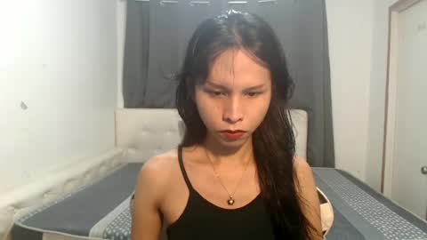 Snapshot of sexy_shanee chatting on July 5, 1:07 pm shane online show from July 5, 1:07 pm