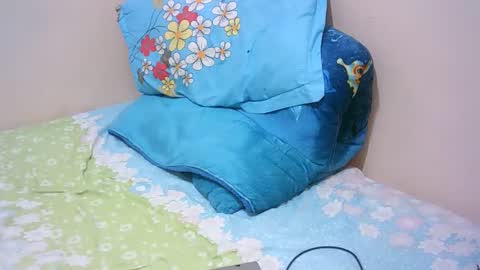 Snapshot of sexy_tiffah33 chatting on October 28, 9:17 pm Tiffah online show from October 28, 9:17 pm