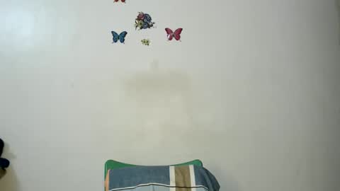 Snapshot of sexy_wetpussyy chatting on February 21, 9:49 pm Luna online show from February 21, 9:49 pm