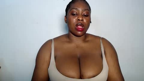 Snapshot of sexy_wetpussyy chatting on March 3, 8:59 pm Luna online show from March 3, 8:59 pm