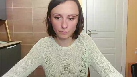 Snapshot of sexy_wise_kind chatting on September 16, 10:55 pm Mandy Green online show from September 16, 10:55 pm