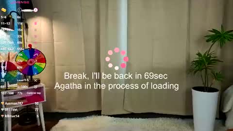 Snapshot of sexy_xs chatting on June 29, 10:15 am Agatha online show from June 29, 10:15 am