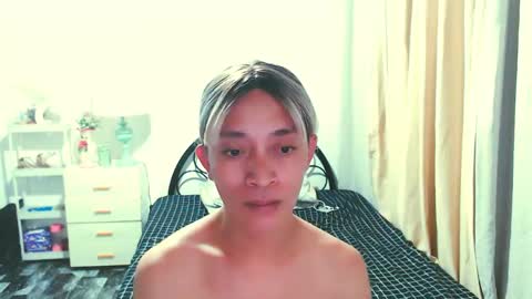 Snapshot of sexy_yllona chatting on June 7, 4:55 pm sexy_yllona online show from June 7, 4:55 pm