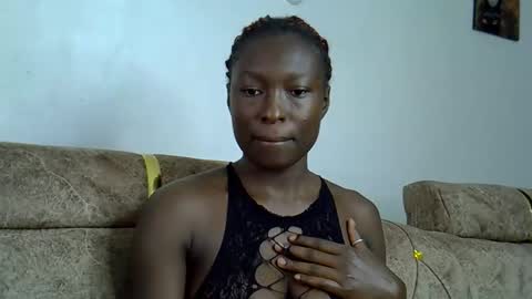 Im Zola online show from April 25, 9:45 am