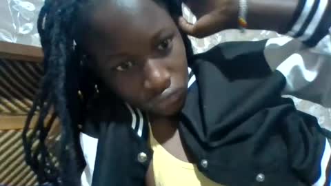 Snapshot of sexyafricanah02 chatting on June 17, 4:04 am sexyafricanah02 online show from June 17, 4:04 am