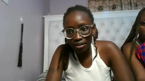 Snapshot of sexyary chatting on July 4, 6:03 pm sexyary online show from July 4, 6:03 pm
