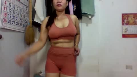 Snapshot of sexybabexx24 chatting on April 26, 1:25 am sexybabexx24 online show from April 26, 1:25 am