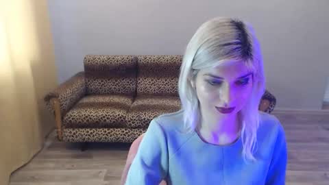 Snapshot of sexybeatriice chatting on January 31, 7:07 am sexybeatriice online show from January 31, 7:07 am