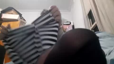 Snapshot of sexyboy_sexyboy_ chatting on June 29, 2:39 pm sexyboy_sexyboy_ online show from June 29, 2:39 pm