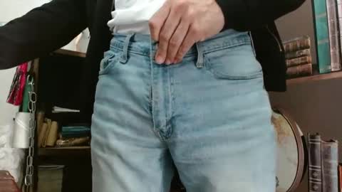 Snapshot of sexyboylatino19cm chatting on February 25, 11:33 pm Daniel online show from February 25, 11:33 pm