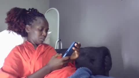 Snapshot of sexycarolina254 chatting on March 28, 2:44 am sexycarolina254 online show from March 28, 2:44 am