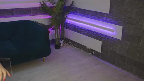 Snapshot of sexycelline chatting on June 12, 5:39 am Celline online show from June 12, 5:39 am