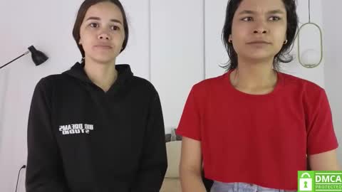 chanell and yina online show from November 9, 1:20 pm