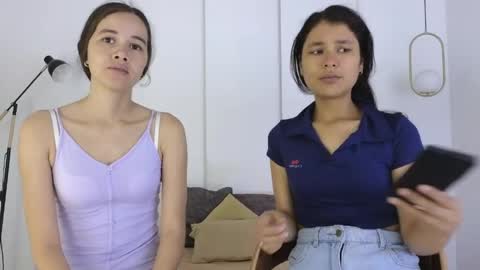 chanell and yina online show from April 14, 1:28 pm