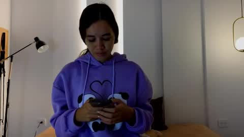 chanell and yina online show from April 18, 1:37 pm