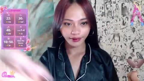 Snapshot of sexycheng chatting on May 2, 4:23 pm Miss Cheng online show from May 2, 4:23 pm