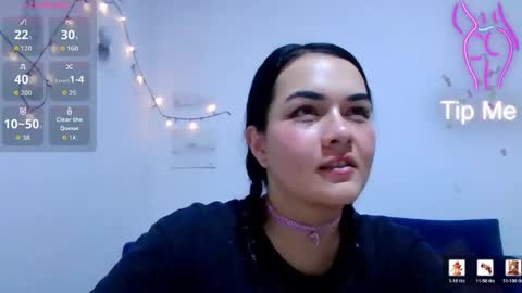 Snapshot of sexychubbyanna chatting on June 5, 6:52 am sexychubbyanna online show from June 5, 6:52 am