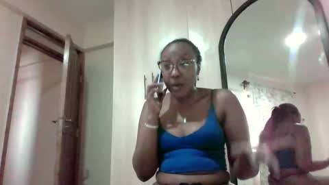 Snapshot of sexycookien chatting on April 24, 10:18 am SexyCookieN online show from April 24, 10:18 am