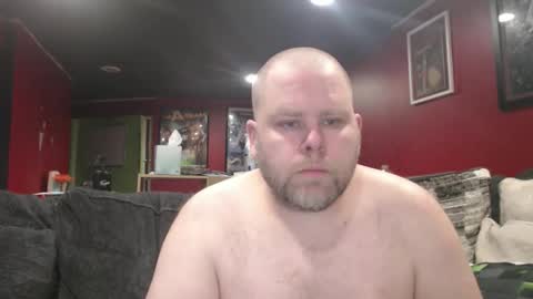 Snapshot of sexydadfigure chatting on April 1, 1:50 am Sexydadfigure online show from April 1, 1:50 am
