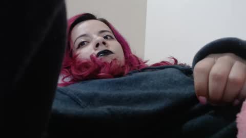 sexydemonangel online show from March 25, 7:58 am