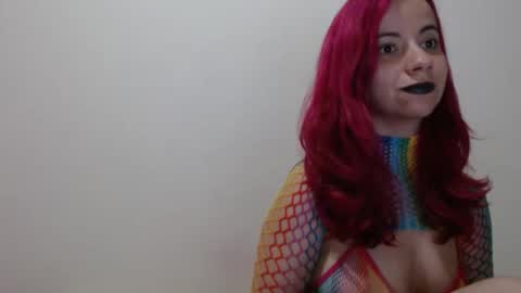 Snapshot of sexydemonangel chatting on April 30, 9:37 am sexydemonangel online show from April 30, 9:37 am