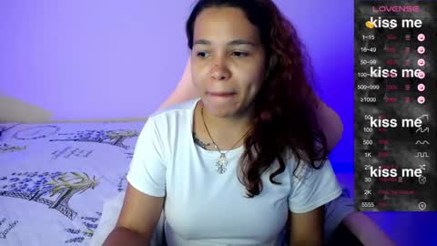 Snapshot of sexydiabliita chatting on April 28, 2:21 am sexydiabliita online show from April 28, 2:21 am
