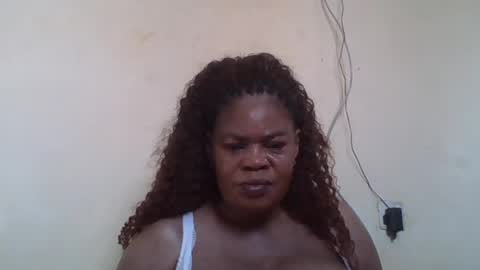 Snapshot of sexydove2 chatting on June 18, 7:08 am EMILY online show from June 18, 7:08 am