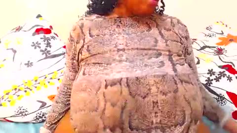 sexyebonylove89 online show from February 19, 5:14 am