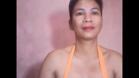 Snapshot of sexyexotica1 chatting on April 5, 10:40 pm sexyexotica1 online show from April 5, 10:40 pm