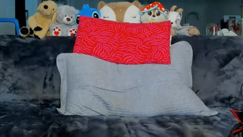 Ari online show from April 15, 4:30 am