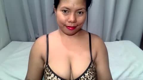 Snapshot of sexygirl_ynna chatting on April 26, 1:25 am sexygirl_ynna online show from April 26, 1:25 am