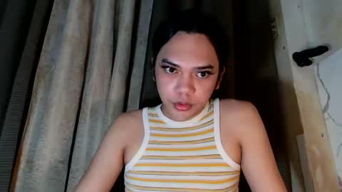 Snapshot of sexygoddess_tyra chatting on May 16, 10:36 am TYRA 3 online show from May 16, 10:36 am