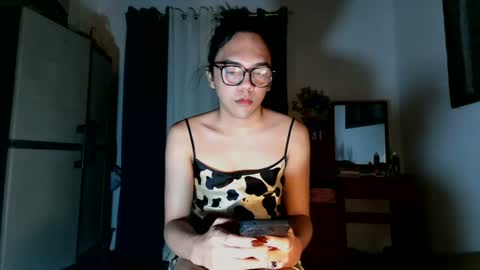 Snapshot of sexygoddess_tyra chatting on July 27, 2:57 pm TYRA 3 online show from July 27, 2:57 pm