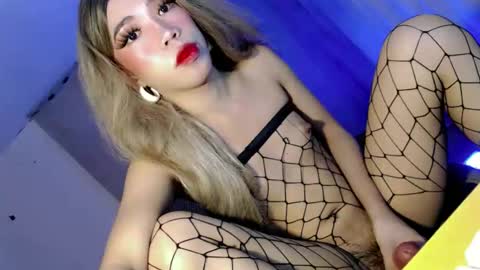 sexyhorny_jess online show from March 12, 5:57 am