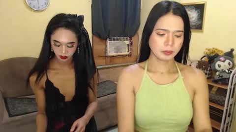 Snapshot of sexyhornymyles4uxxx chatting on February 9, 2:15 am Sexymylessss online show from February 9, 2:15 am