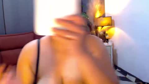 Snapshot of sexyjeanniecuntcums chatting on June 8, 2:23 am JENNY online show from June 8, 2:23 am