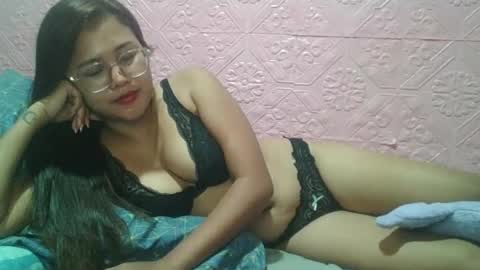 sexyjessa20 online show from April 6, 10:11 pm