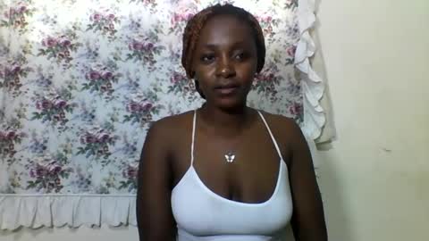 Snapshot of sexyjoane chatting on January 29, 11:30 am JOAN online show from January 29, 11:30 am