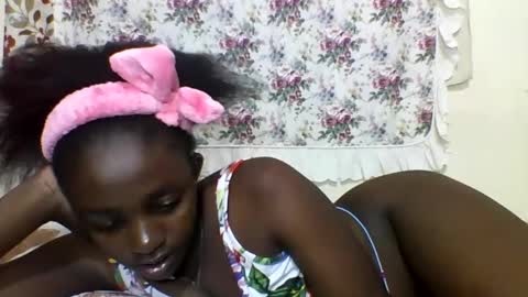 Snapshot of sexyjoane chatting on February 3, 6:56 am JOAN online show from February 3, 6:56 am